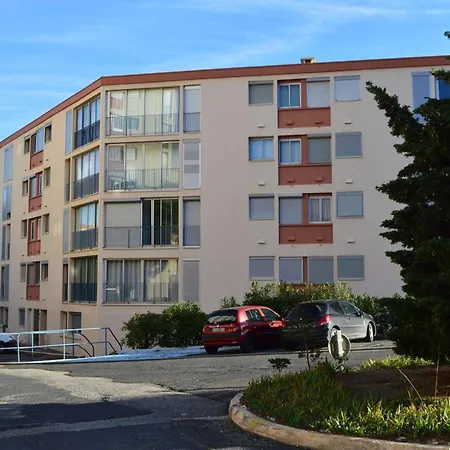 2 Pieces Avec Terrasse Et Parking, Proche - Fr-1-225c-111 Apartment